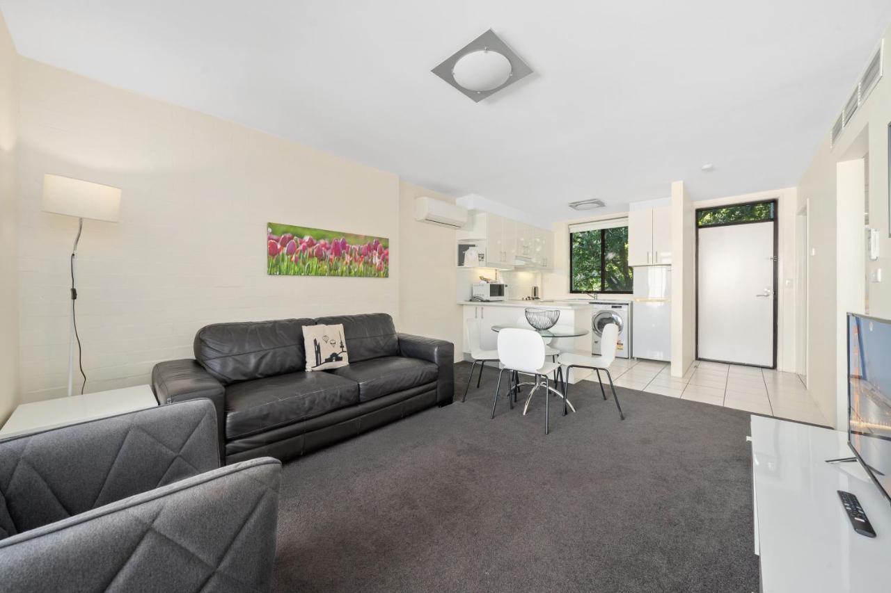 Manuka Park Serviced 4*