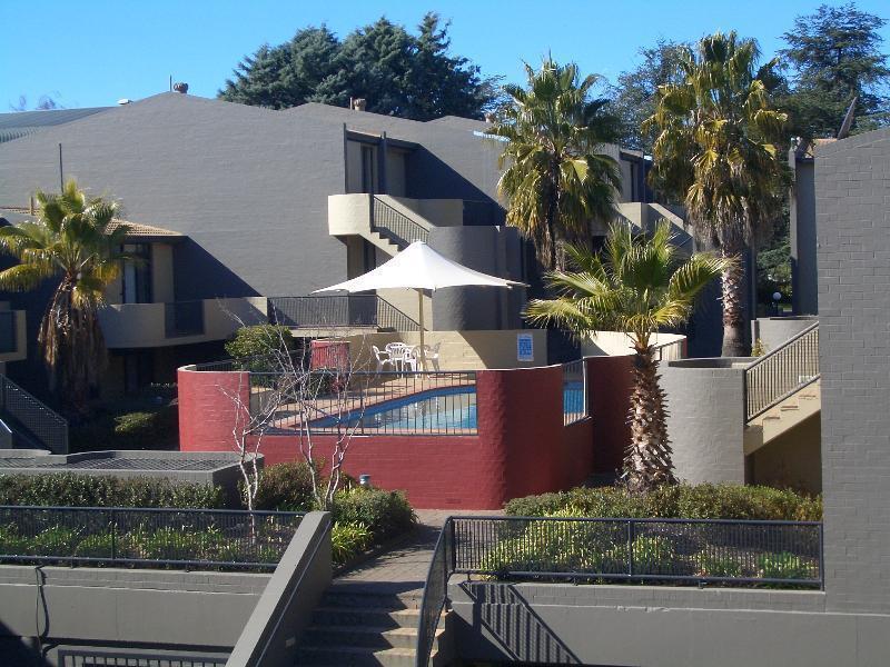 Manuka Park Serviced Aparthotel 4*